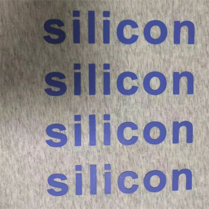 Sérigraphie sur feuilles de plastique