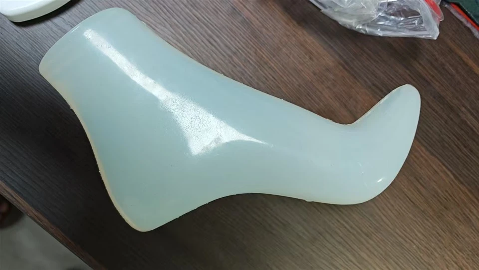 Caoutchouc de silicone liquide